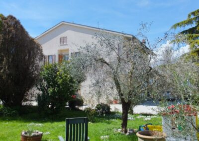 La casa di campagna e il giardino di Cascina Antonini